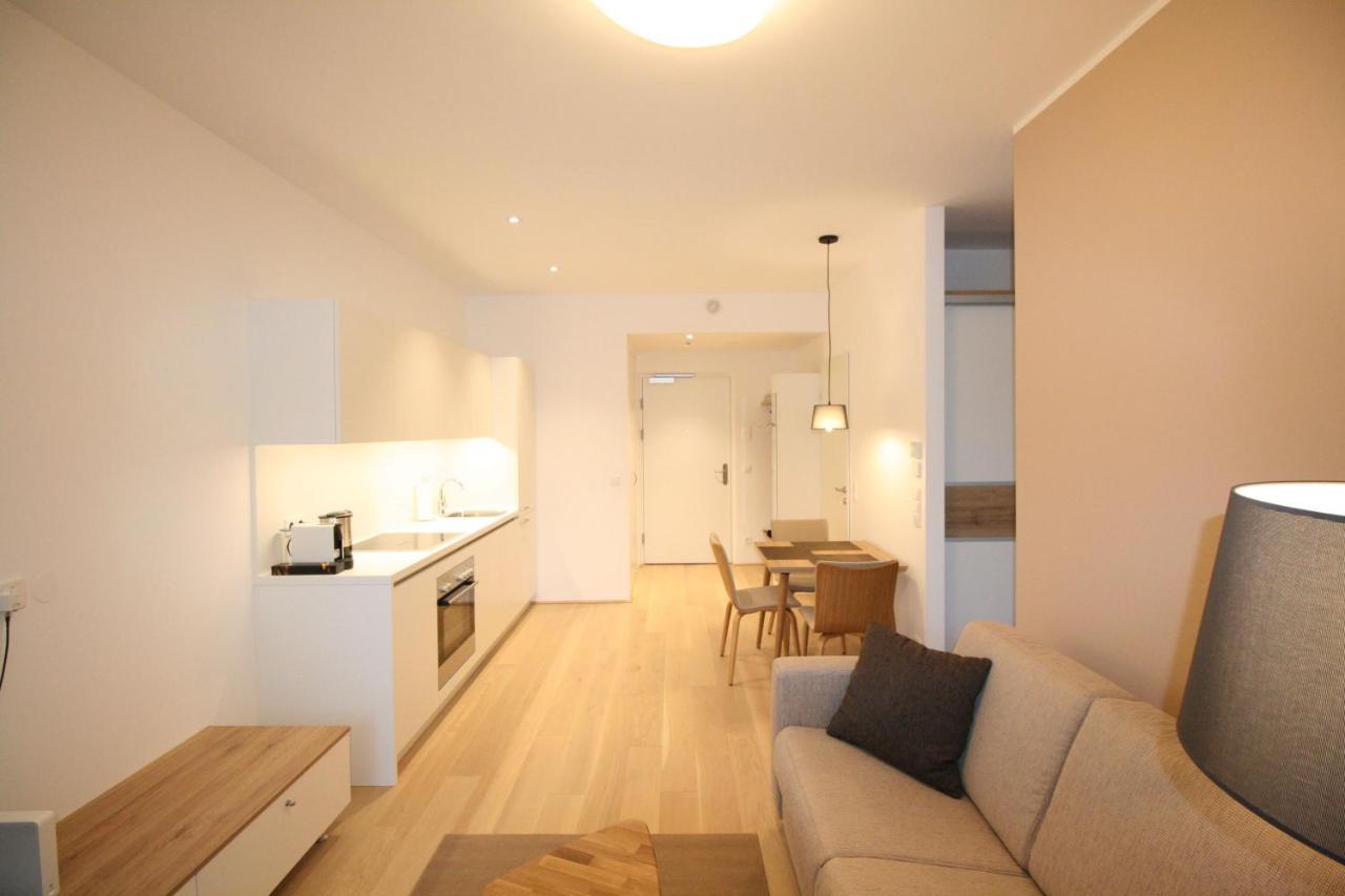 Your Living Vienna Cbd Bagian luar foto