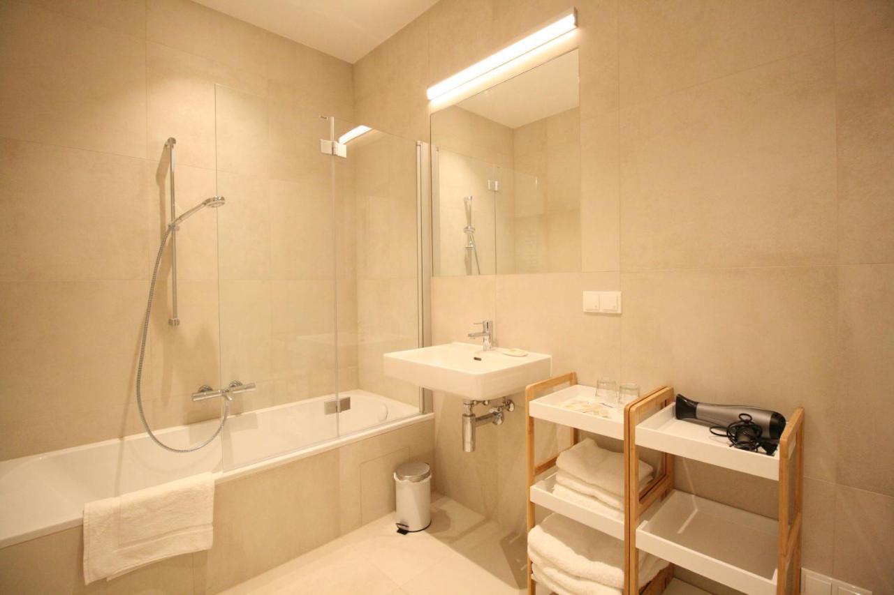 Your Living Vienna Cbd Bagian luar foto
